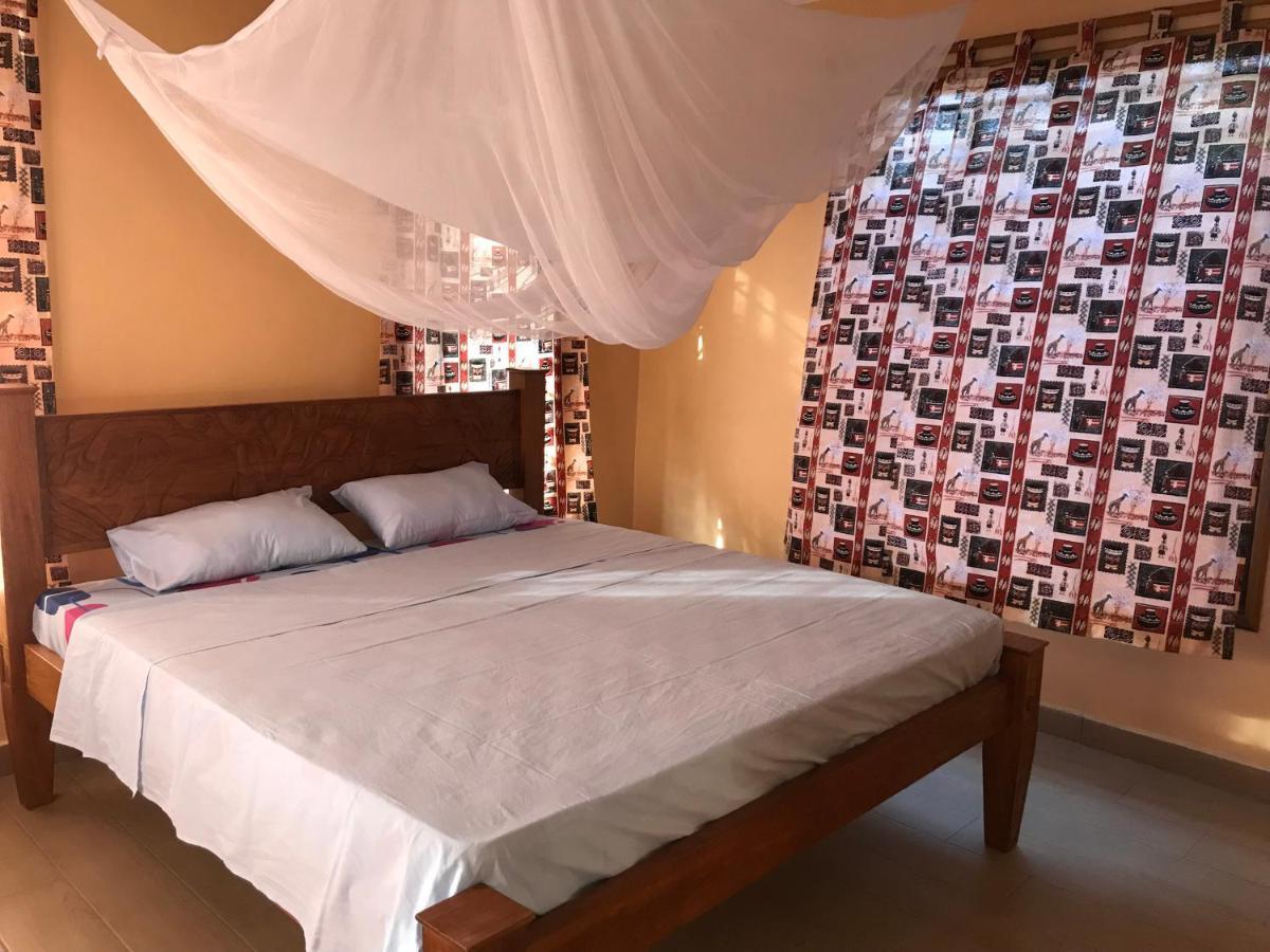Lions Home Diani Beach Extérieur photo