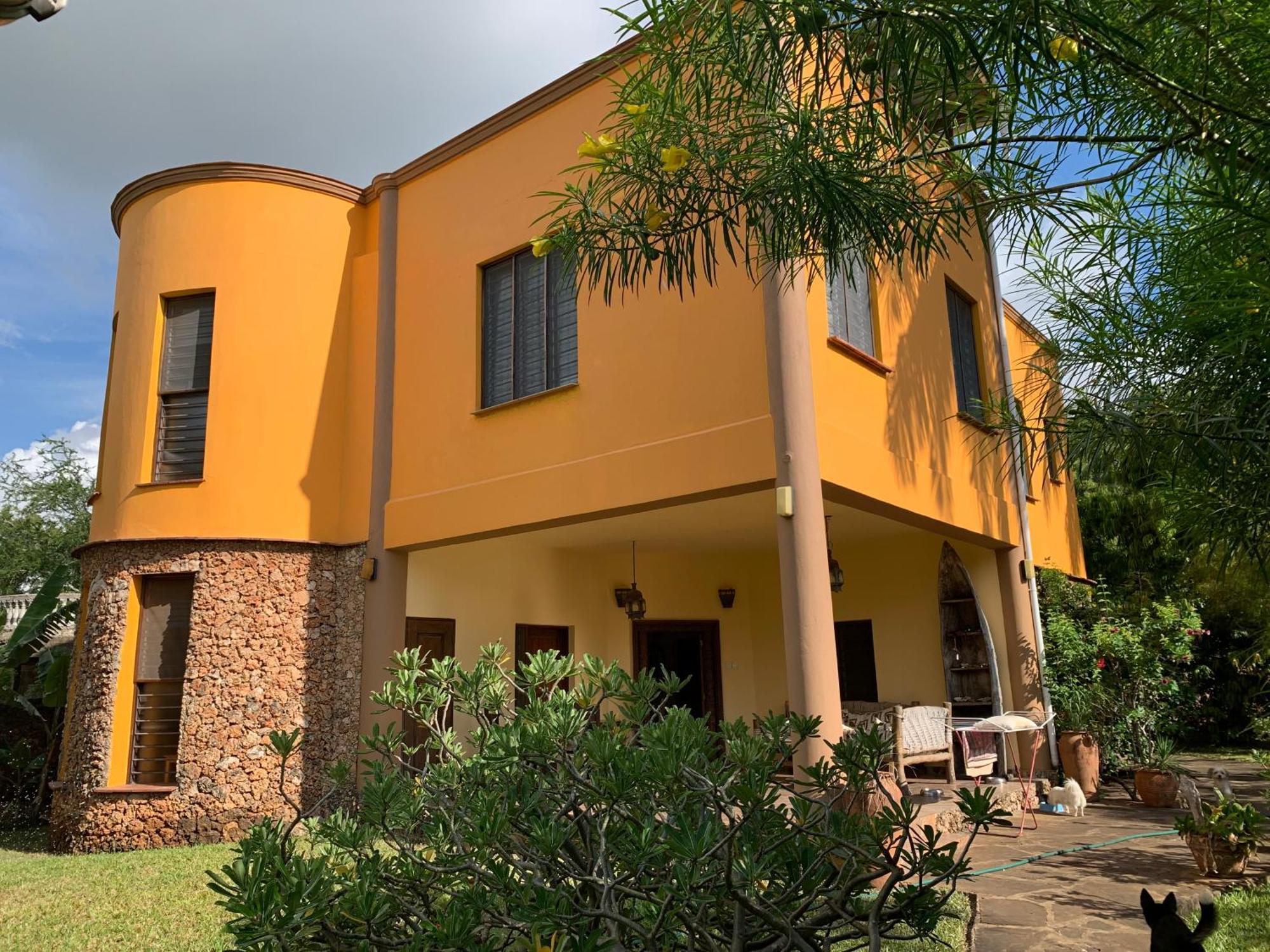 Lions Home Diani Beach Extérieur photo
