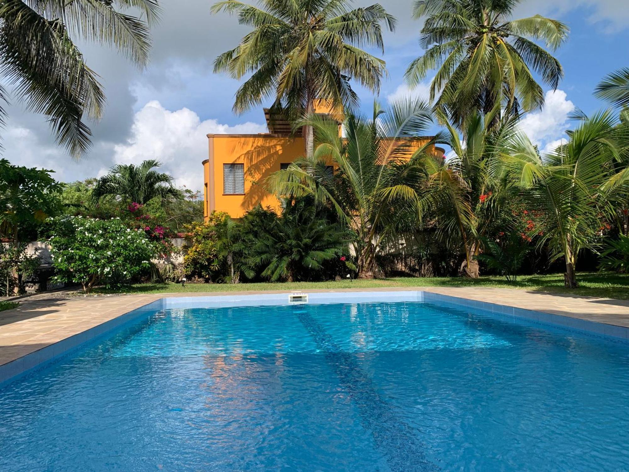 Lions Home Diani Beach Extérieur photo