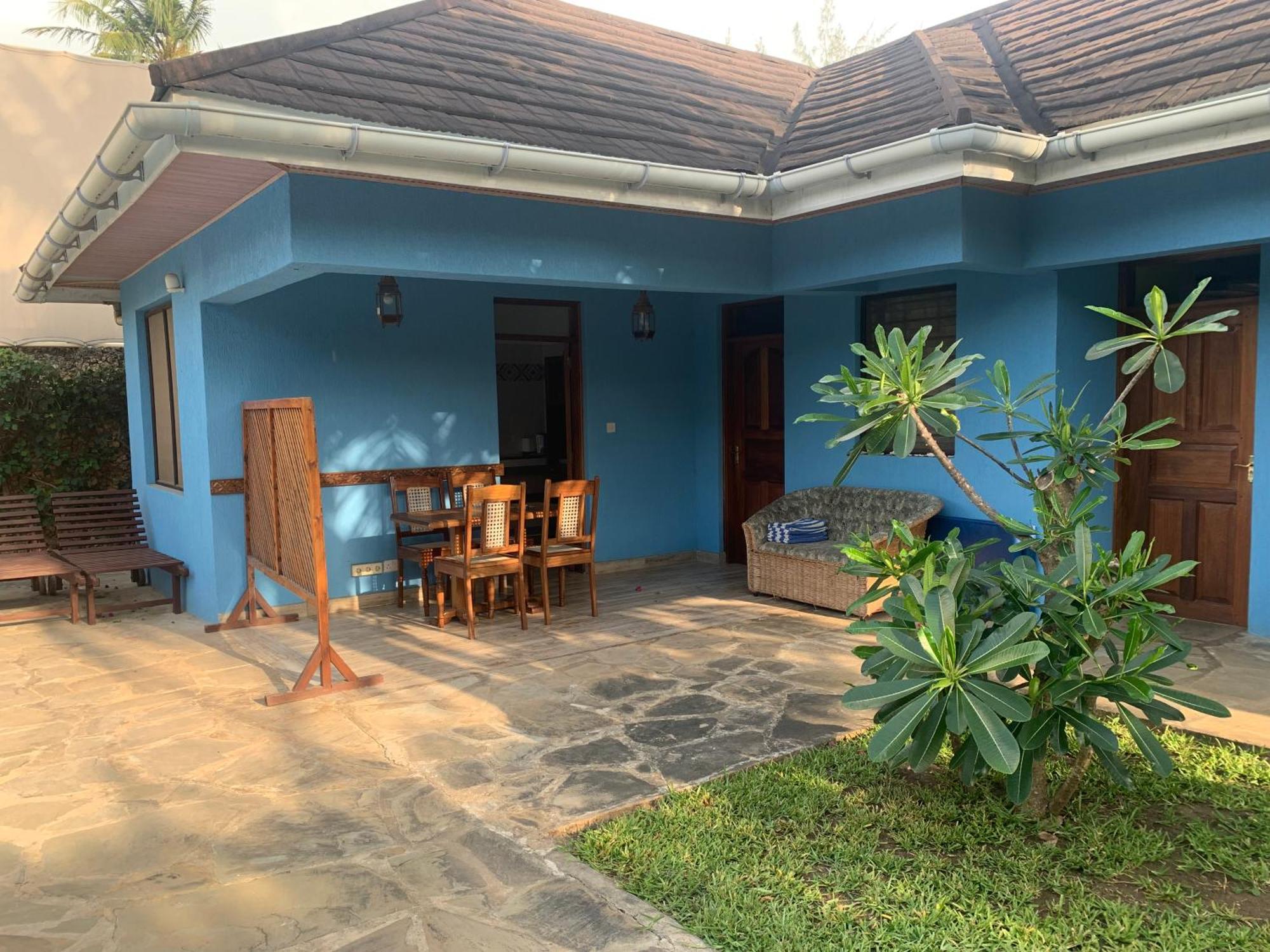 Lions Home Diani Beach Extérieur photo